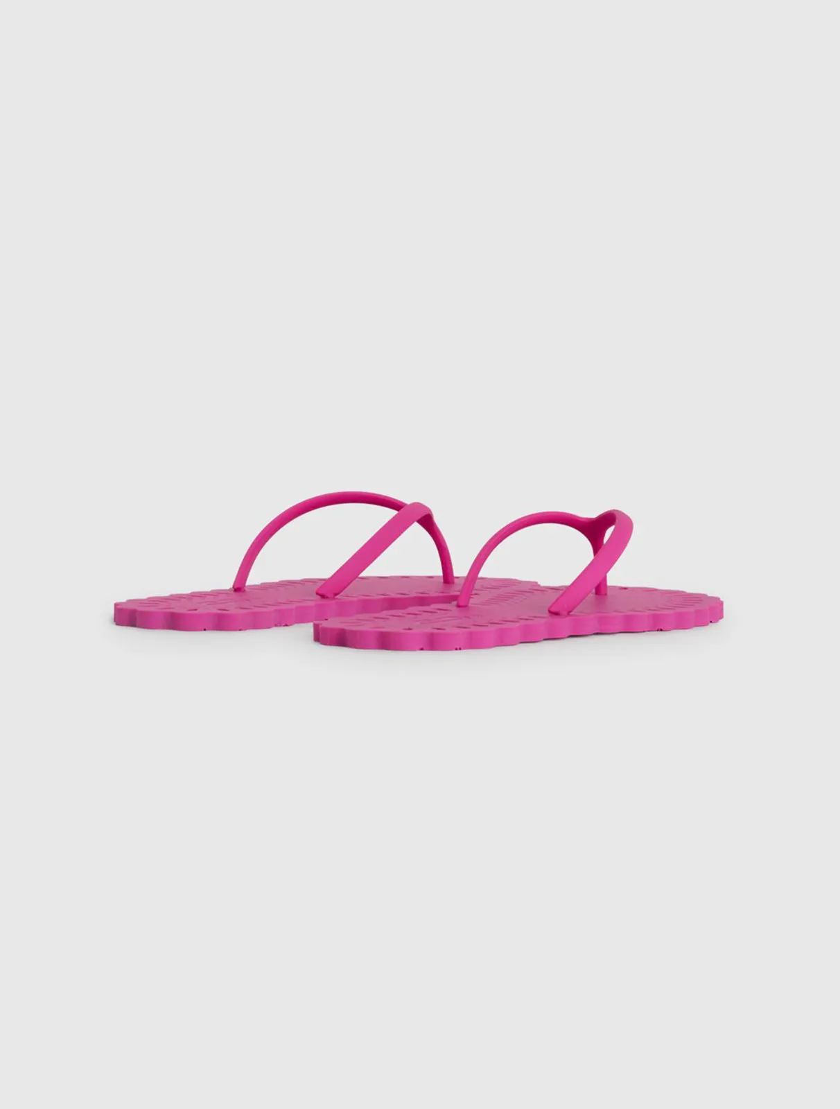 Scalloped Edge Flip Flop