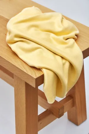 Weicher Strick in gelb (Soft Lima Knit)