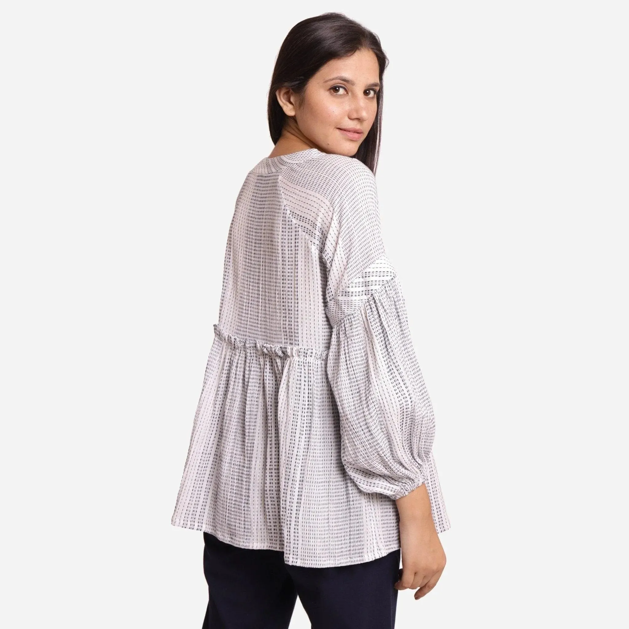 White Crinkled Cotton Raglan Sleeves Flared Blouson